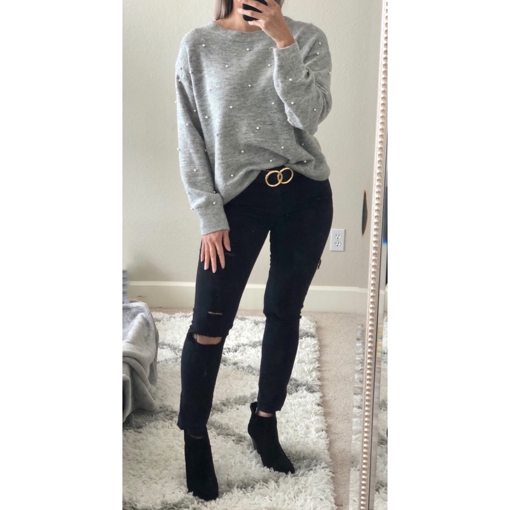 H&M Grey Sweater with faux pearls XS